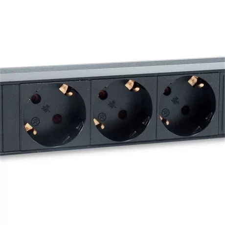 Equip HÁLÓZATI ELOSZTÓ 3X 1,8M RACK 10" 333299